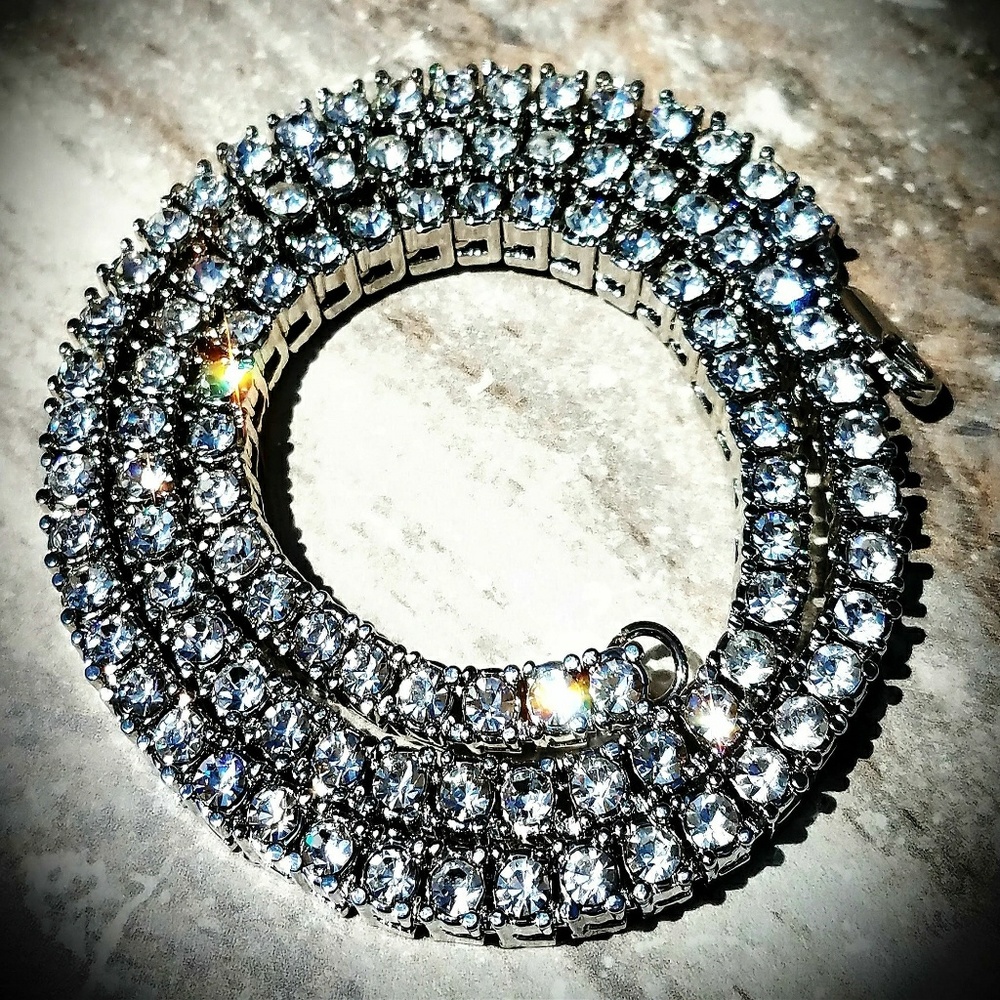 Iced Out Ring Chain & Grillz Bling Set - Picture 4 of 5